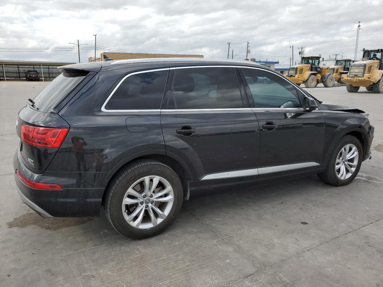 2018 Audi Q7 VIN WA1LAAF70JD017972 Copart auction photo, front end damage thumbnail 3