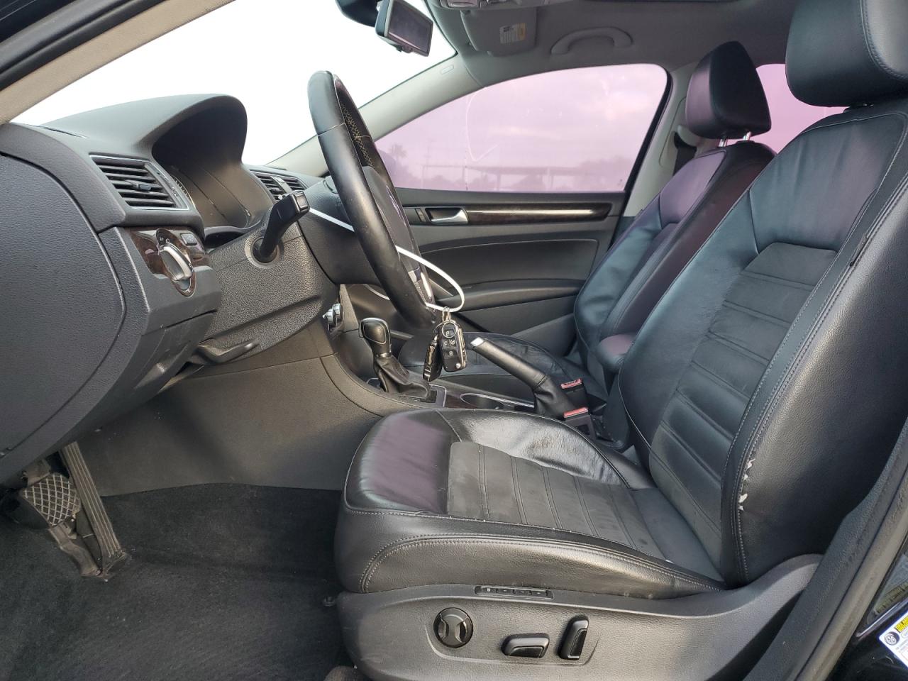 2014 Volkswagen Passat VIN 1VWCT7A35EC051647 Copart auction photo, rear end / side damage thumbnail 7