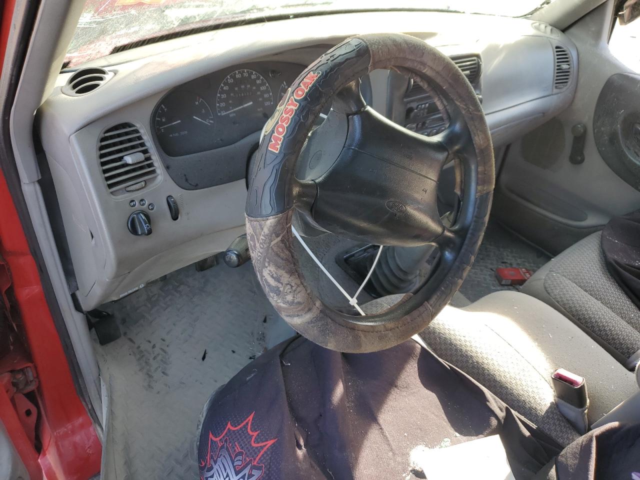 1998 Ford Ranger VIN 1FTYR14CXWPA96268 Copart auction photo, all over damage thumbnail 8