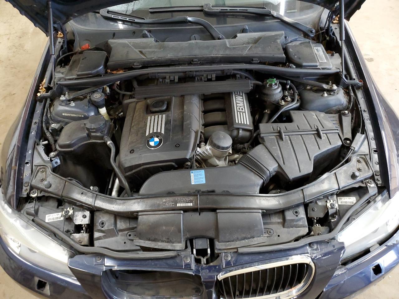 2009 BMW 3er VIN WBAPK73569A451396 Copart auction photo, front end / rear end damage thumbnail 12