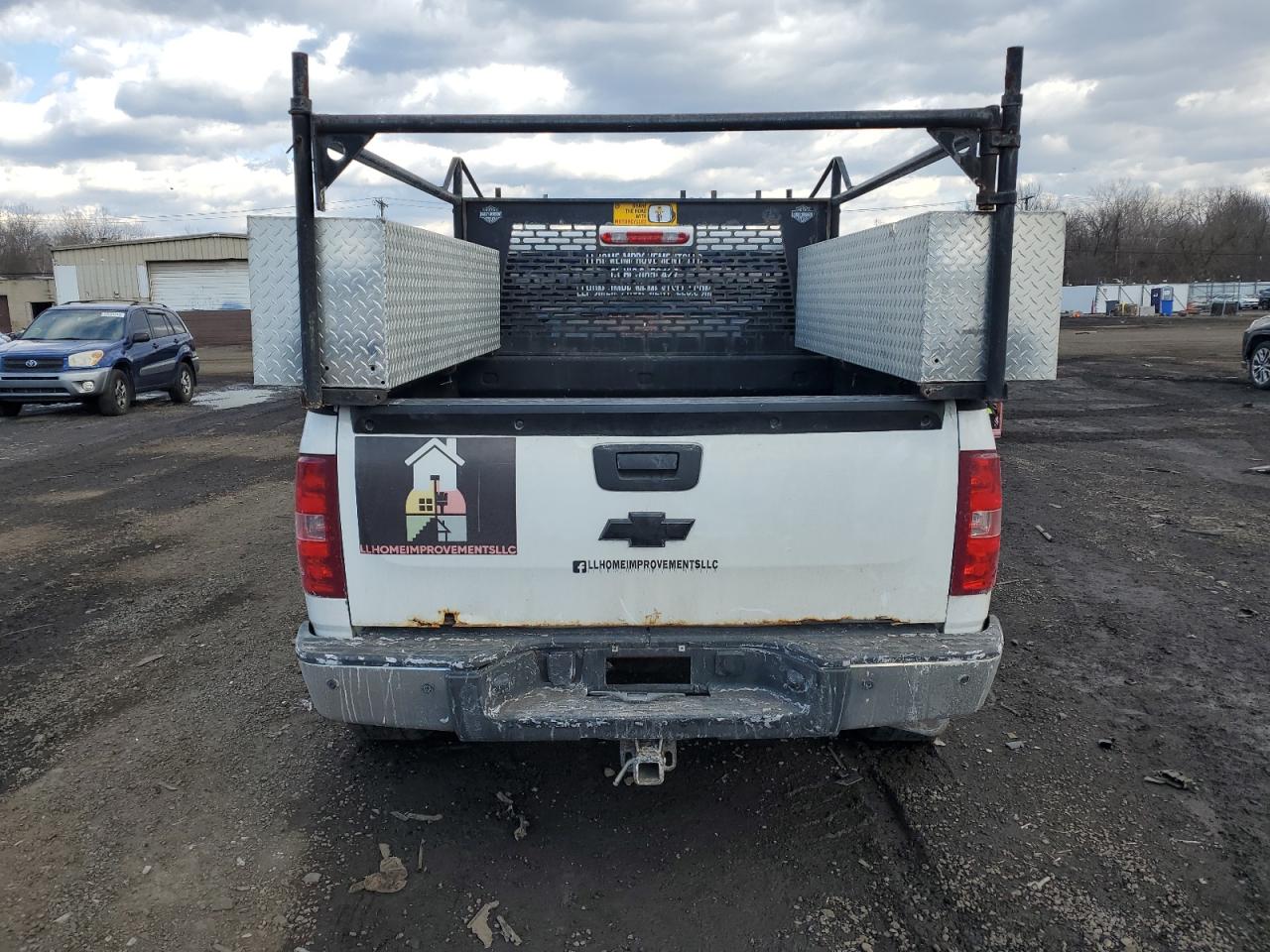 2013 Chevrolet Silverado VIN 3GCPKREA8DG186967 Copart auction photo, front end damage thumbnail 6