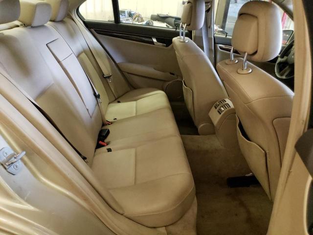 2010 Mercedes-Benz C-klasse VIN WDDGF8BBXAF422565 Copart auction photo, front end damage thumbnail 10