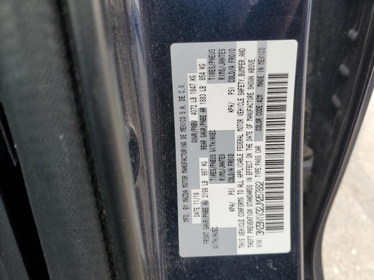 2018 Mazda 3 VIN 3MZBN1V32JM267882 Copart auction photo, front end damage thumbnail 14