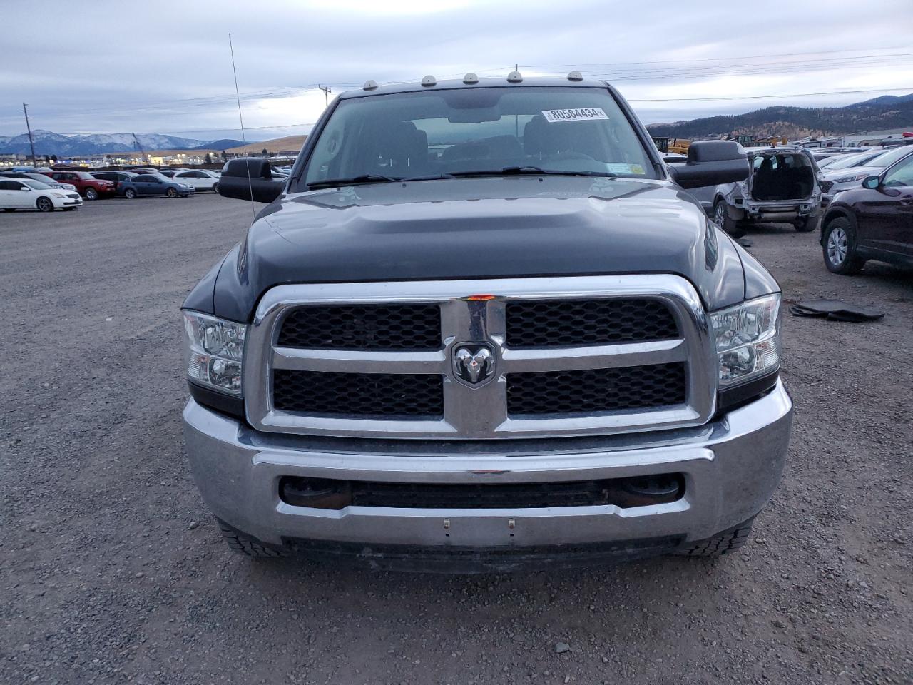 2018 RAM 2500 VIN 3C6UR5CJ2JG153475 Copart auction photo, rear end / minor dent/scratches damage thumbnail 5