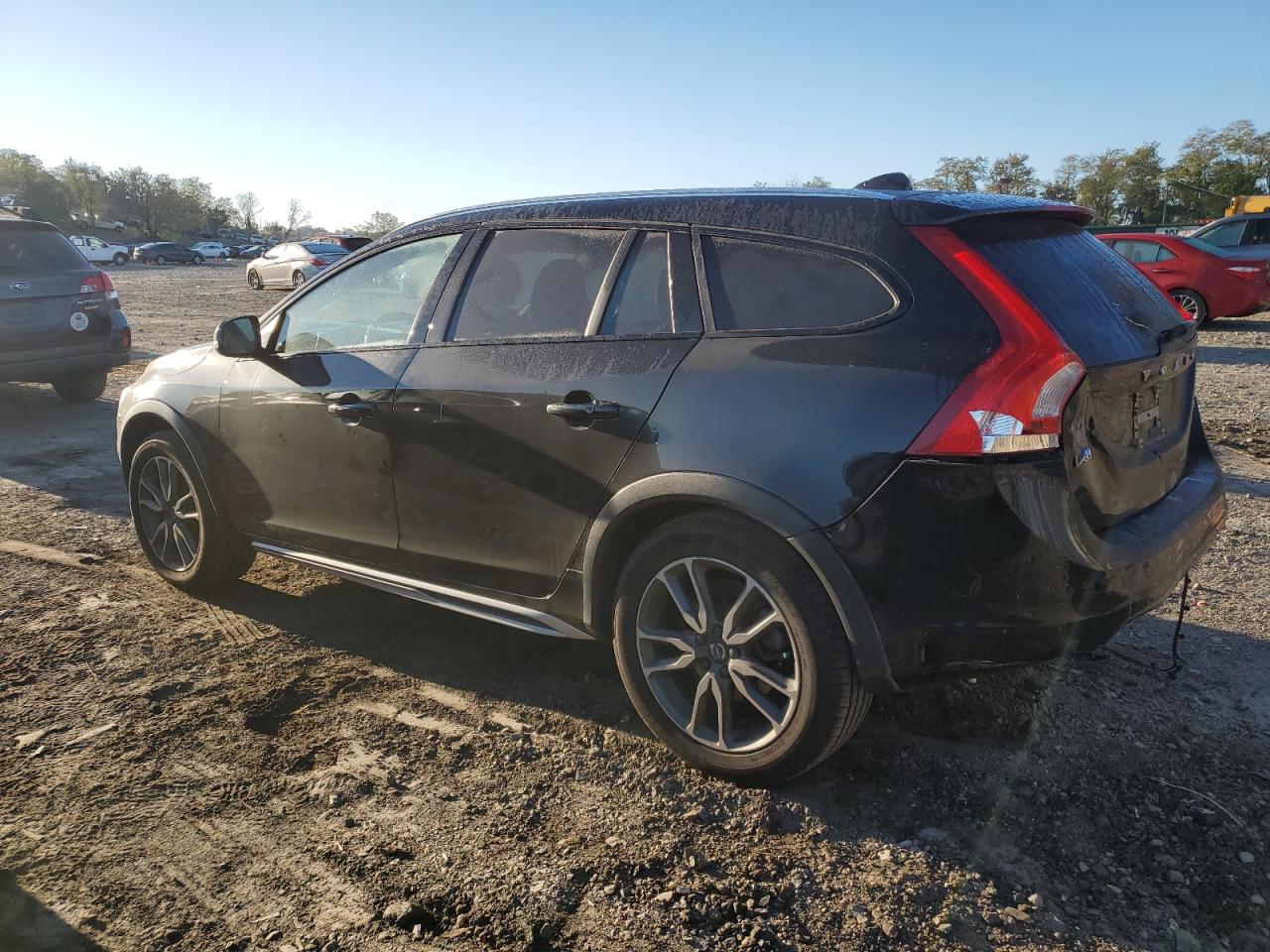 2017 Volvo V60 VIN YV440MWK6H1029412 Copart auction photo, rear end damage thumbnail 2
