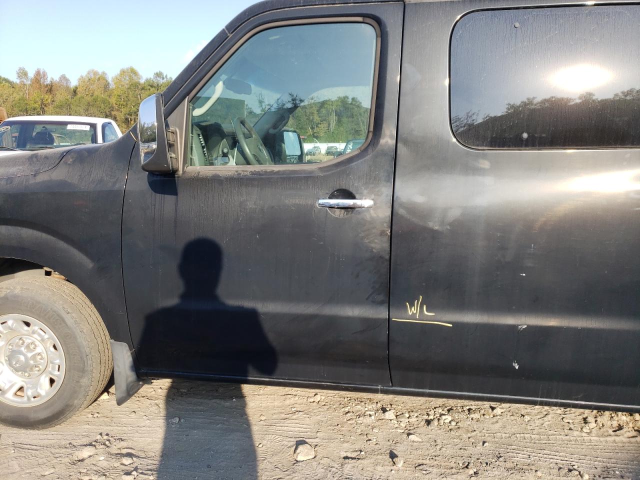 2014 Nissan NV VIN 5BZAF0AA3EN160328 Copart auction photo, water/flood damage thumbnail 13