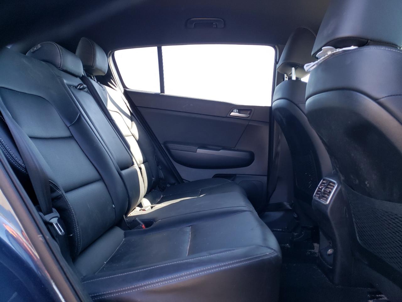 2021 KIA Sportage VIN KNDP63AC9M7870561 Copart auction photo, front end / minor dent/scratches damage thumbnail 12