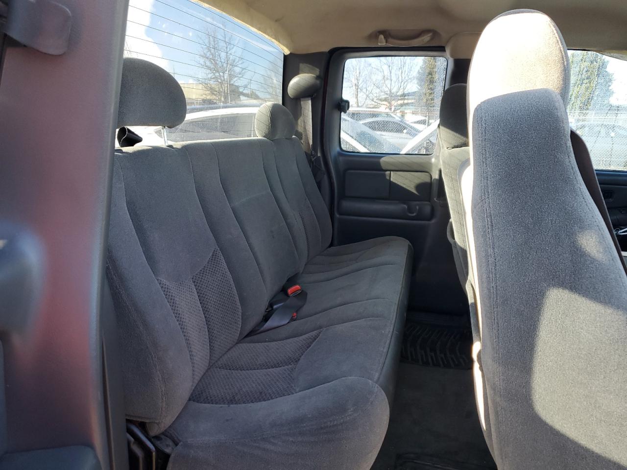 2004 Chevrolet Silverado VIN 1GCEK19T24Z123500 Copart auction photo, front end / all over damage thumbnail 10