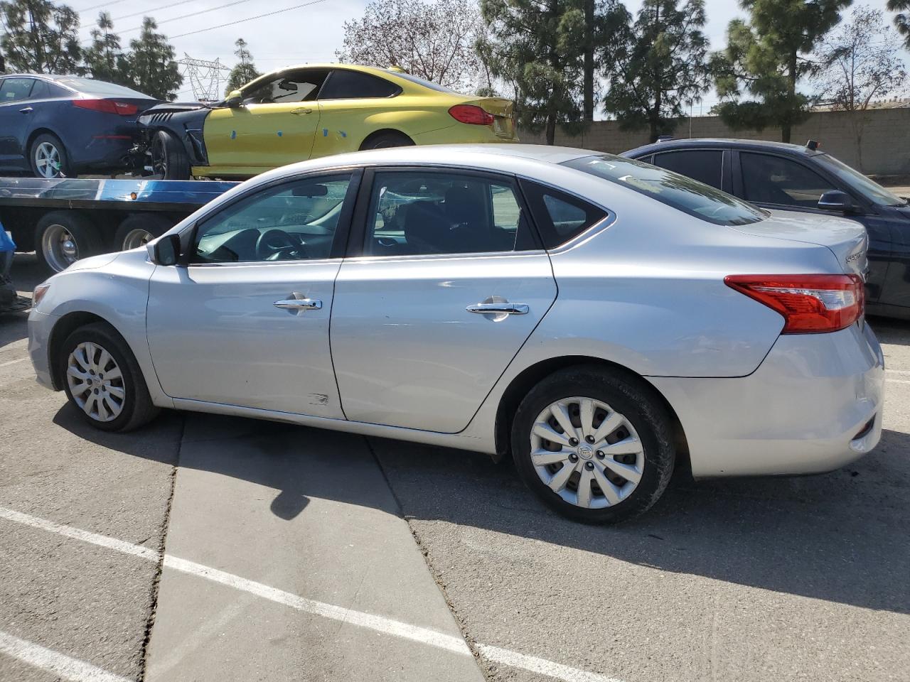 2018 Nissan Sentra VIN 3N1AB7AP5JY297117 Copart auction photo, normal wear damage thumbnail 2