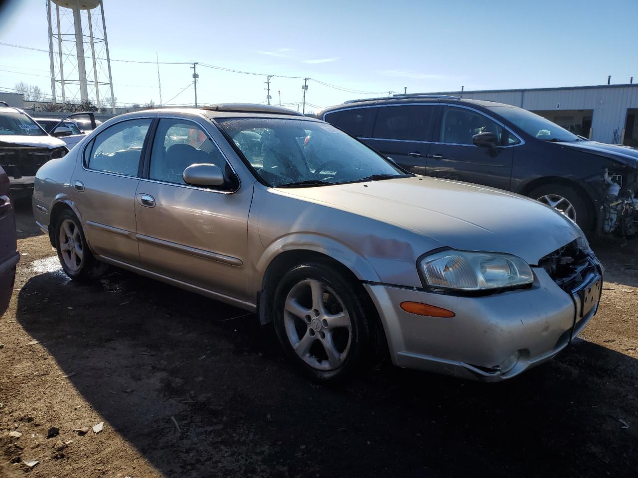 2000 Nissan Maxima VIN JN1CA31A5YT220783 Copart auction photo, front end damage thumbnail 4