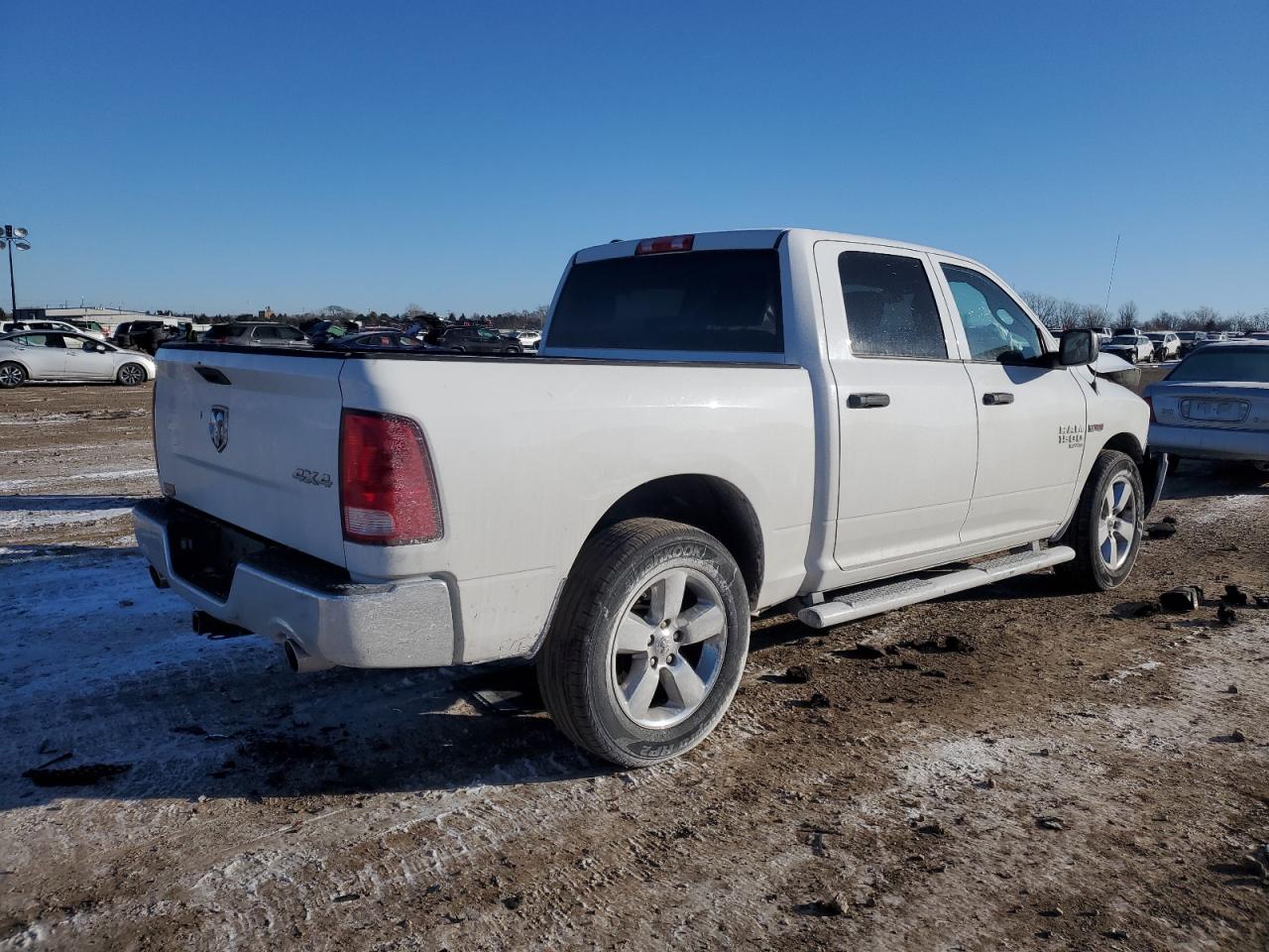 2019 RAM 1500 VIN 1C6RR7KM2KS699264 Copart auction photo, front end damage thumbnail 3