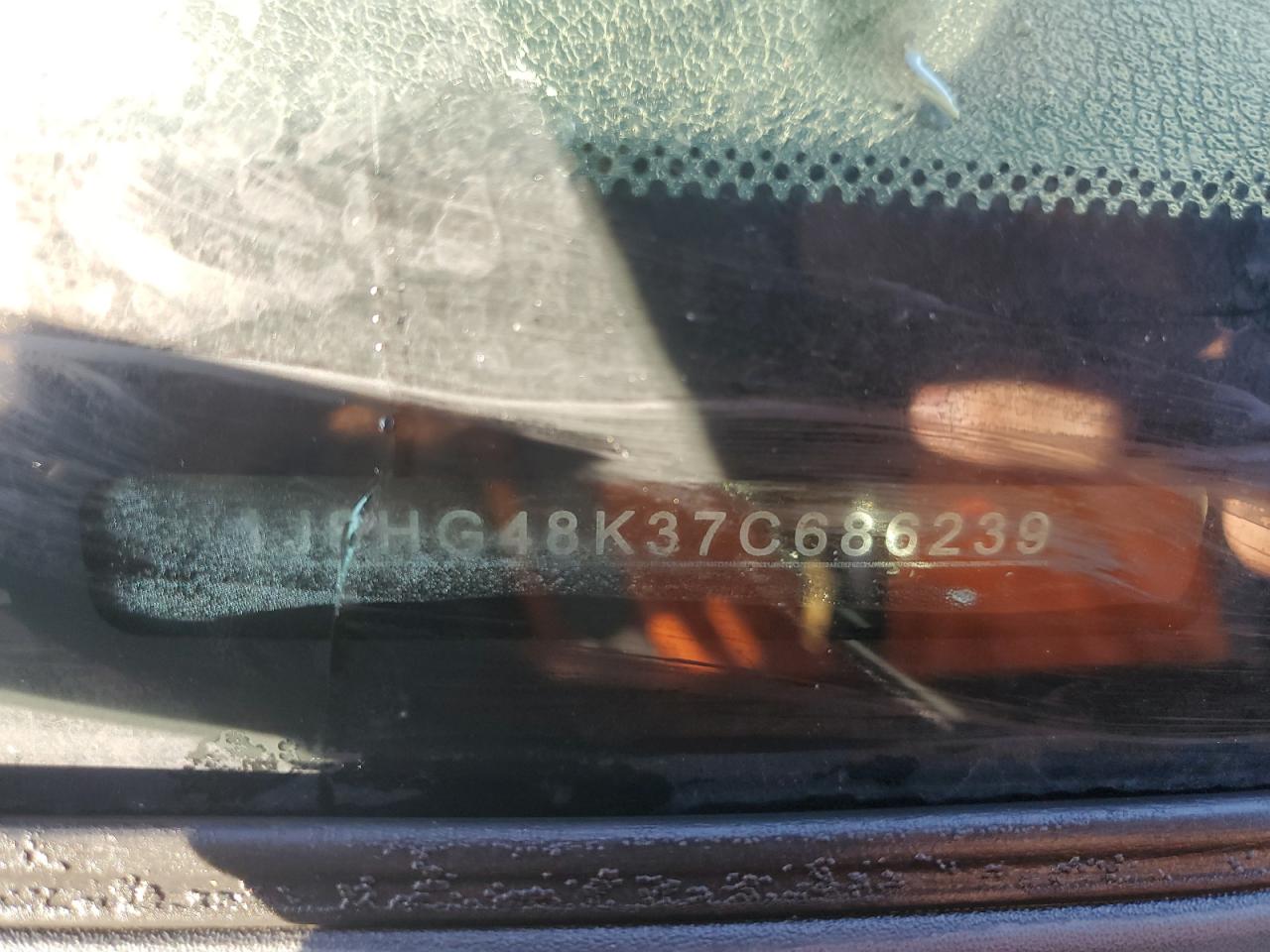 2007 Jeep Commander VIN 1J8HG48K37C686239 Copart auction photo, front end / rear end damage thumbnail 13