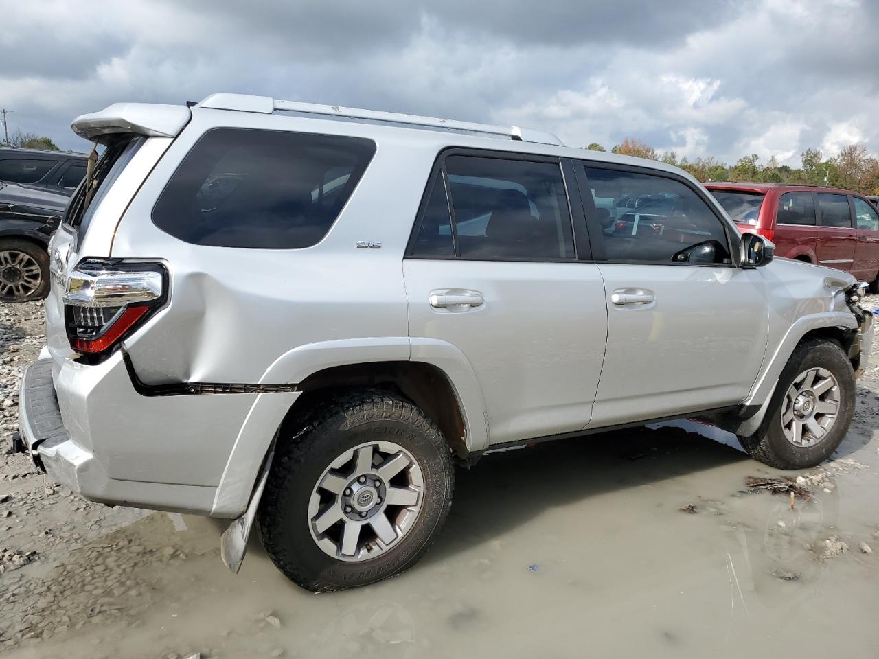 2016 Toyota 4Runner VIN JTEZU5JR2G5110630 Copart auction photo, rear end / front end damage thumbnail 3