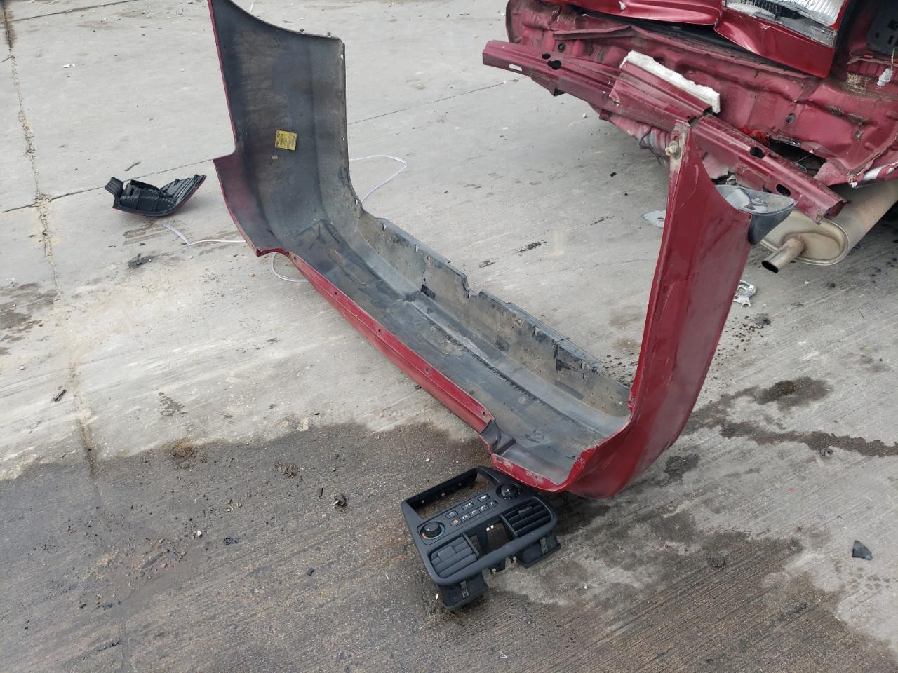 2001 Honda Accord VIN 1HGCG56691A131586 Copart auction photo, rear end damage thumbnail 14