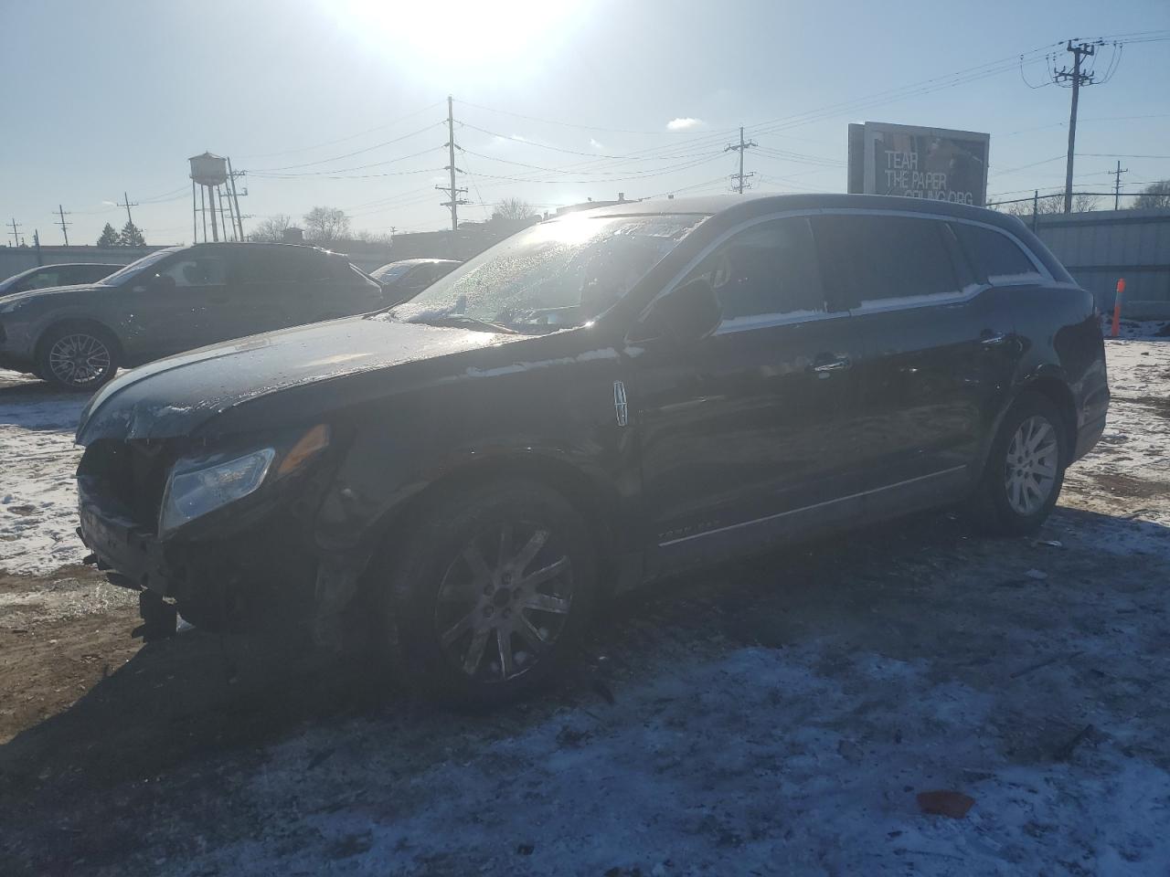 2015 Lincoln MKT VIN 2LMHJ5NKXFBL00126