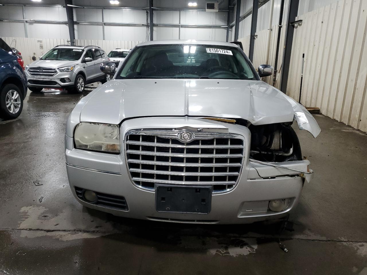 2010 Chrysler 300 VIN 2C3CA4CD8AH123501 Copart auction photo, front end / side damage thumbnail 5