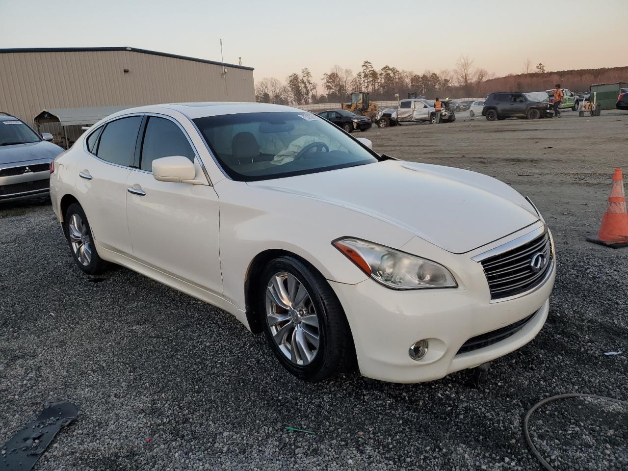 2012 Infiniti M VIN JN1BY1AP3CM335661 Copart auction photo, front end damage thumbnail 4