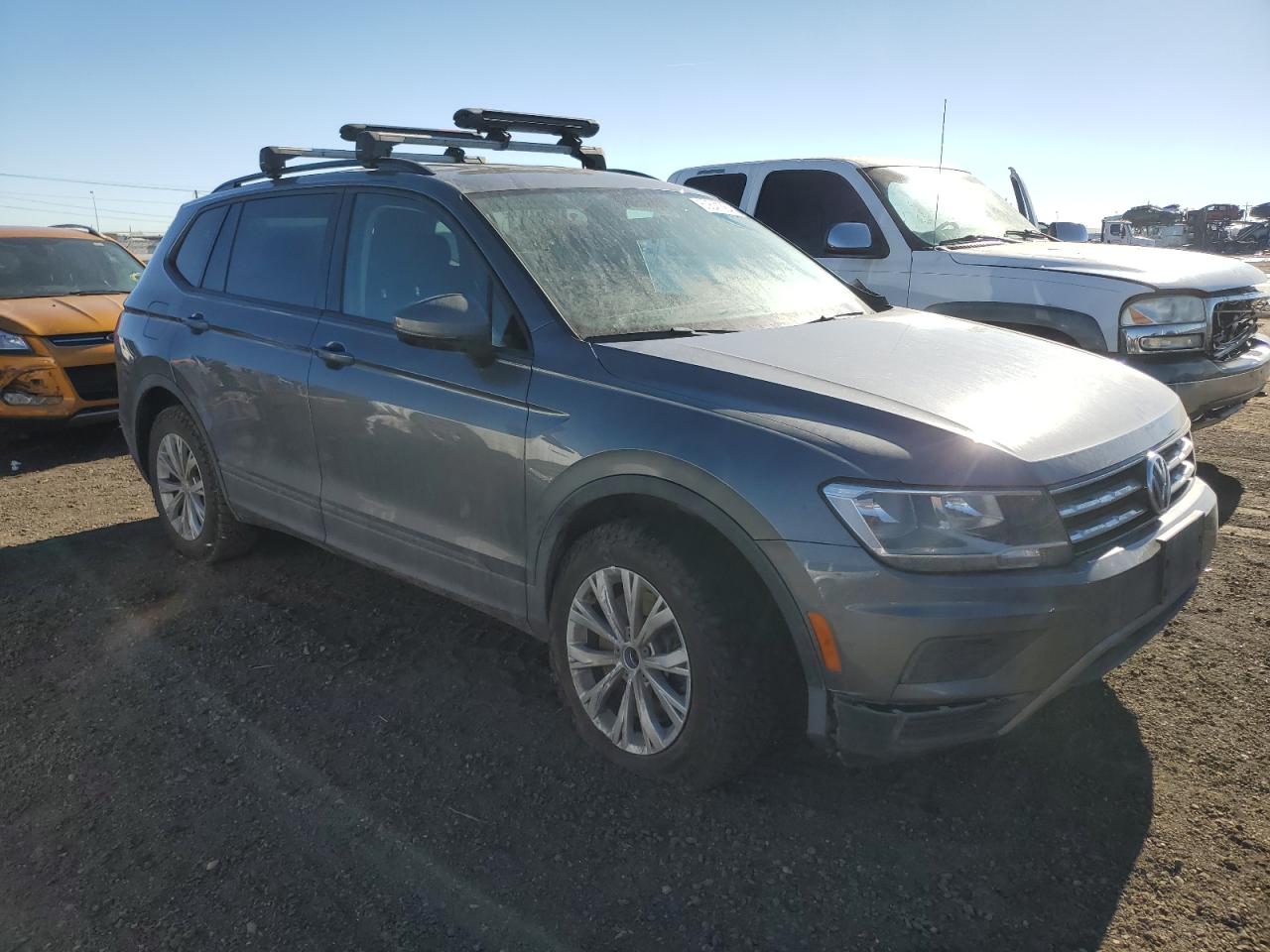 2018 Volkswagen Tiguan VIN 3VV0B7AX6JM070990 Copart auction photo, front end damage thumbnail 4