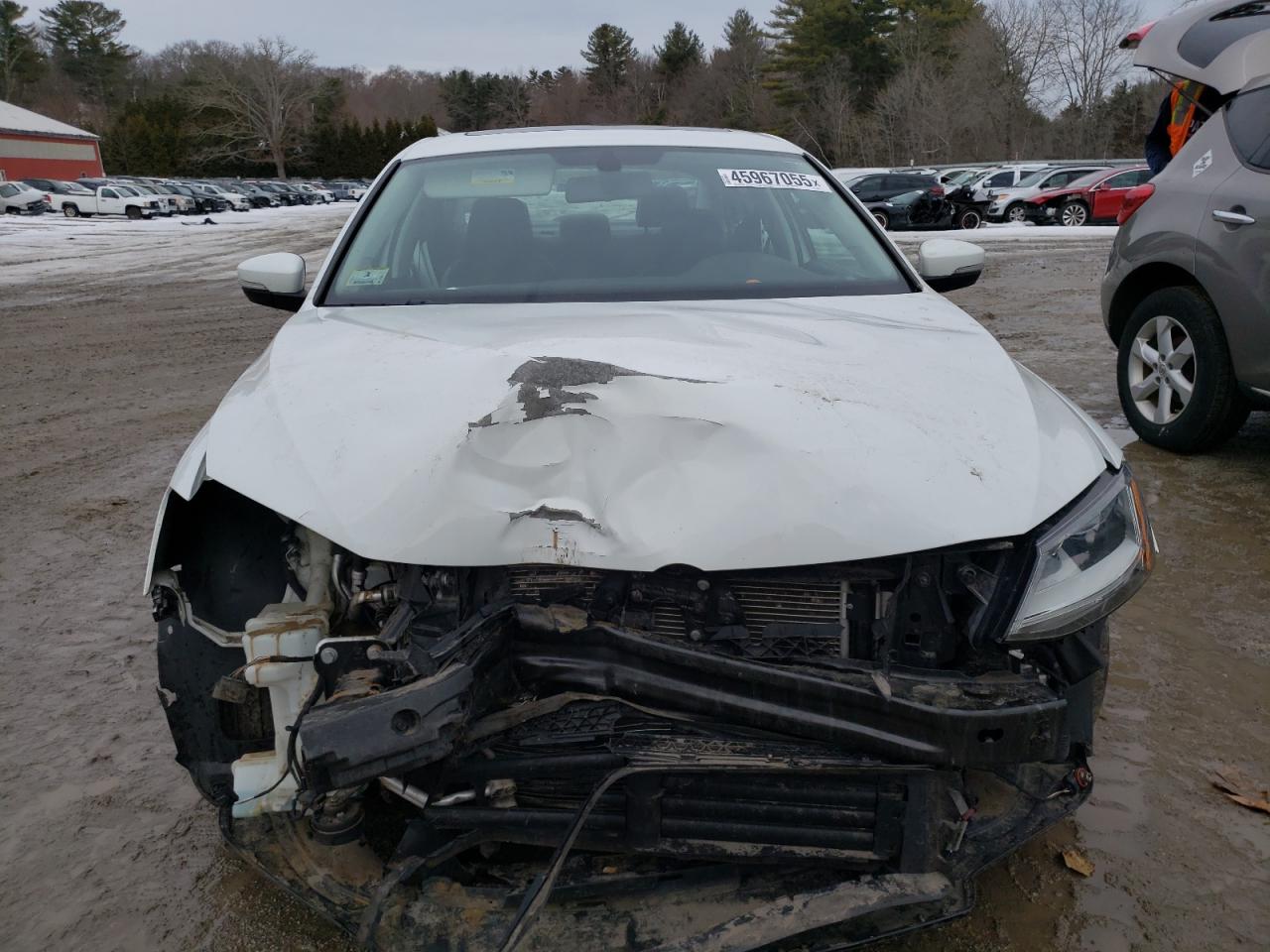 2017 Volkswagen Jetta VIN 3VWL17AJ1HM400651 Copart auction photo, front end / minor dent/scratches damage thumbnail 5
