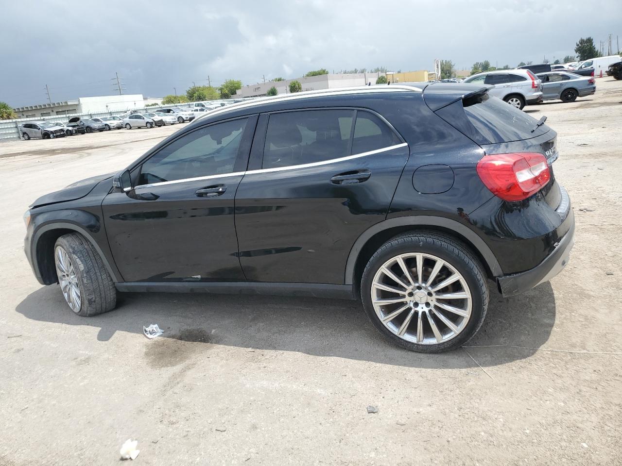 2015 Mercedes-Benz GLA-klasse VIN WDCTG4EB6FJ170399 Copart auction photo, front end / side damage thumbnail 2