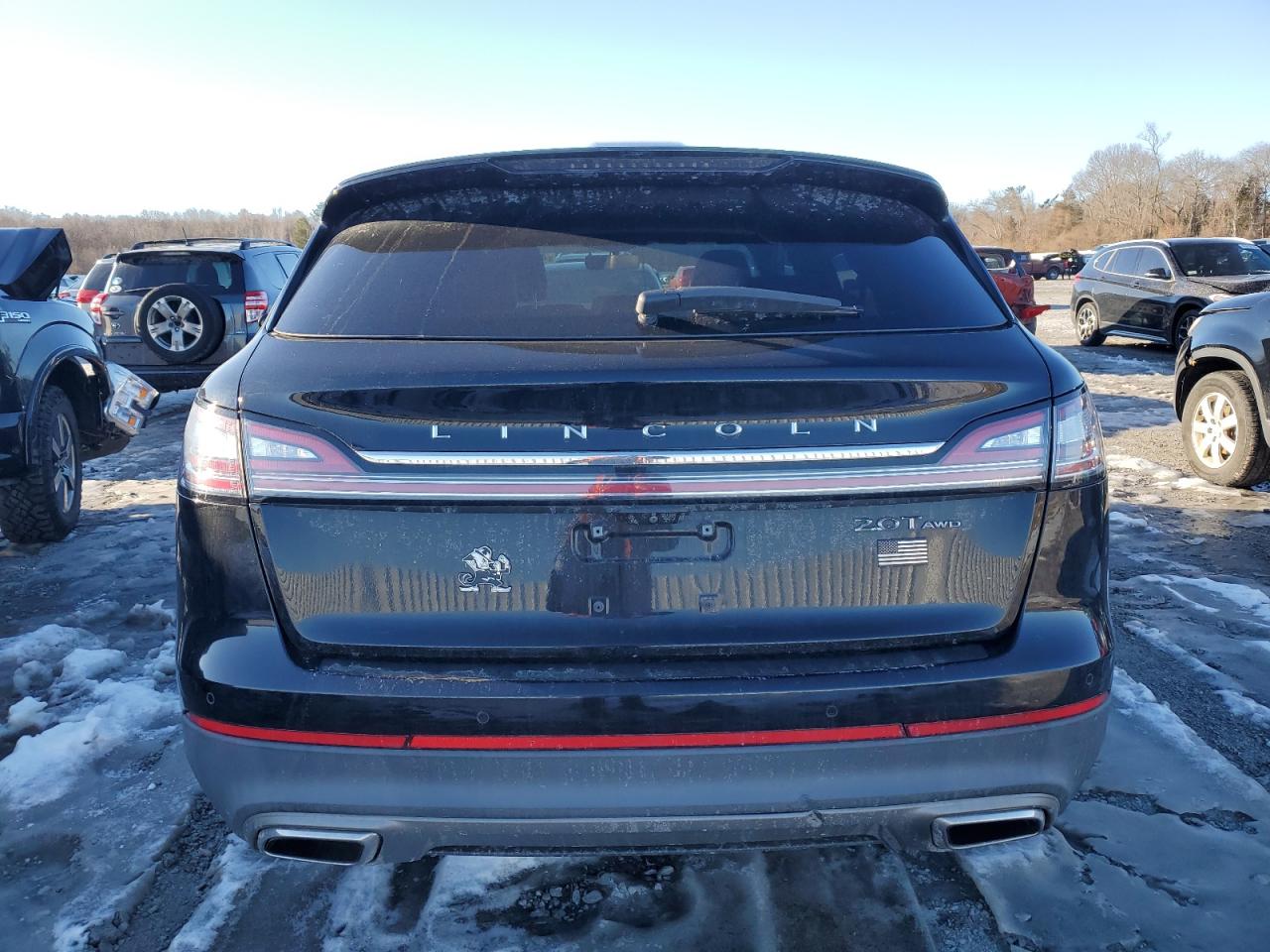 2019 Lincoln Nautilus VIN 2LMPJ8L96KBL36046 Copart auction photo, water/flood damage thumbnail 6