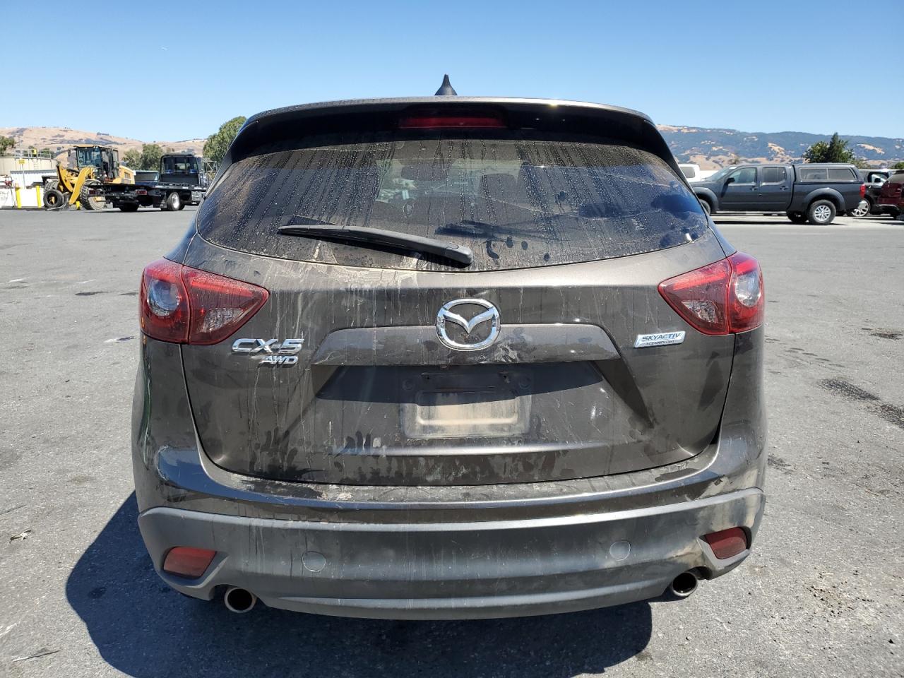 2016 Mazda CX-5 VIN JM3KE4DY3G0786590 Copart auction photo, front end / minor dent/scratches damage thumbnail 6