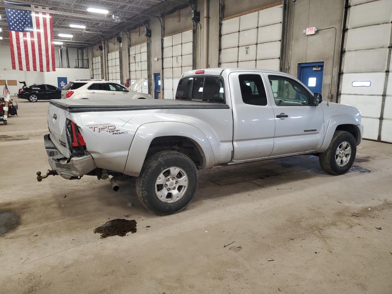 2007 Toyota Tacoma VIN 5TETU62N77Z374242 Copart auction photo, rear end damage thumbnail 3