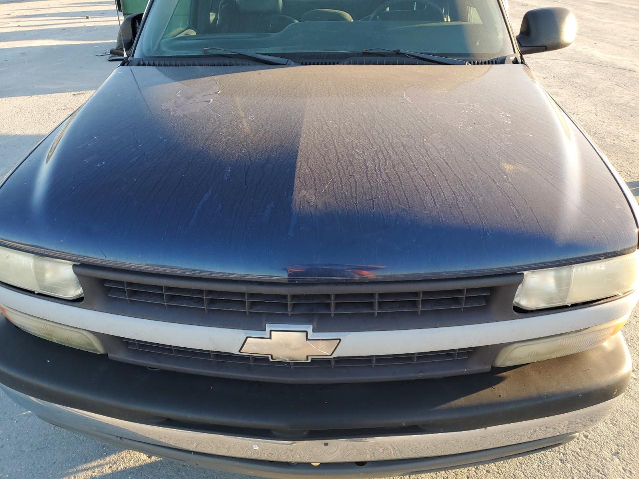 2001 Chevrolet Silverado VIN 2GCEC19V611180107 Copart auction photo, rear end / minor dent/scratches damage thumbnail 11