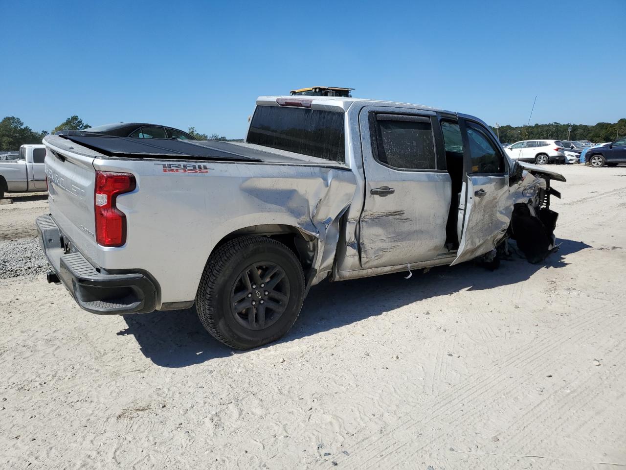 2020 Chevrolet Silverado VIN 3GCPYCEF4LG283797 Copart auction photo, front end / side damage thumbnail 3