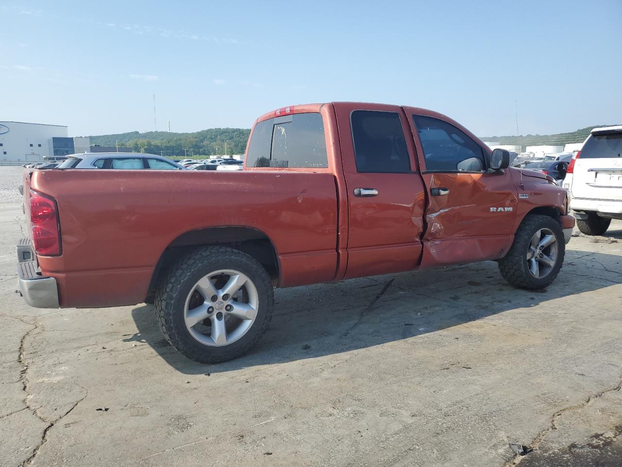 2008 Dodge RAM VIN 1D7HA18298S573464 Copart auction photo, side / minor dent/scratches damage thumbnail 3