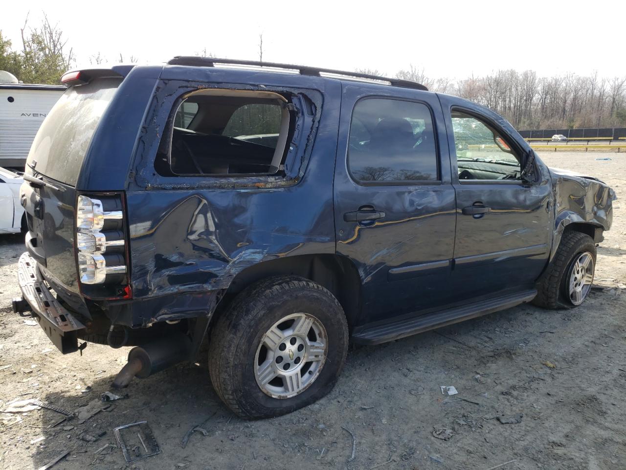2007 Chevrolet Tahoe VIN 1GNFK13057R312155 Copart auction photo, all over damage thumbnail 3