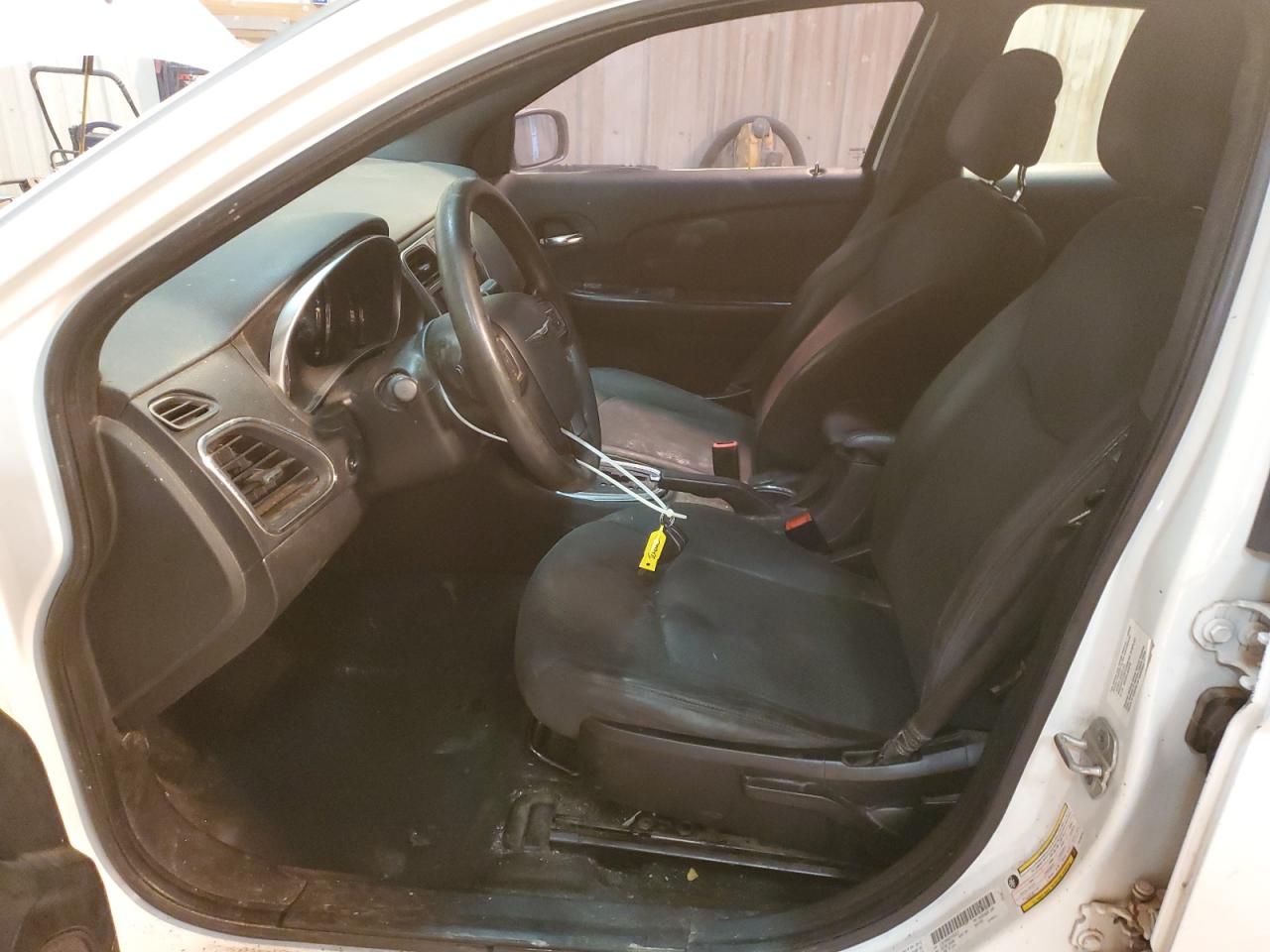 2012 Chrysler 200 VIN 1C3CCBAB6CN152313 Copart auction photo, normal wear / minor dent/scratches damage thumbnail 7
