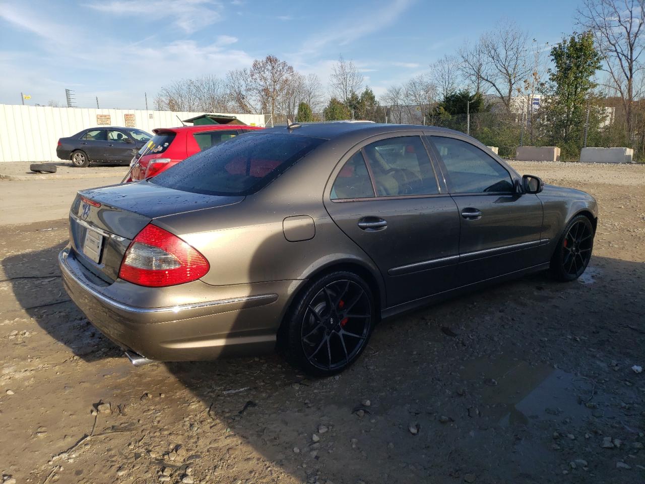 2009 Mercedes-Benz E-klasse VIN WDBUF56X79B424163 Copart auction photo, front end damage thumbnail 3