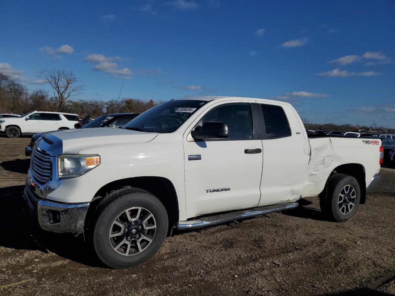 2014 Toyota Tundra VIN 5TFUY5F16EX384131