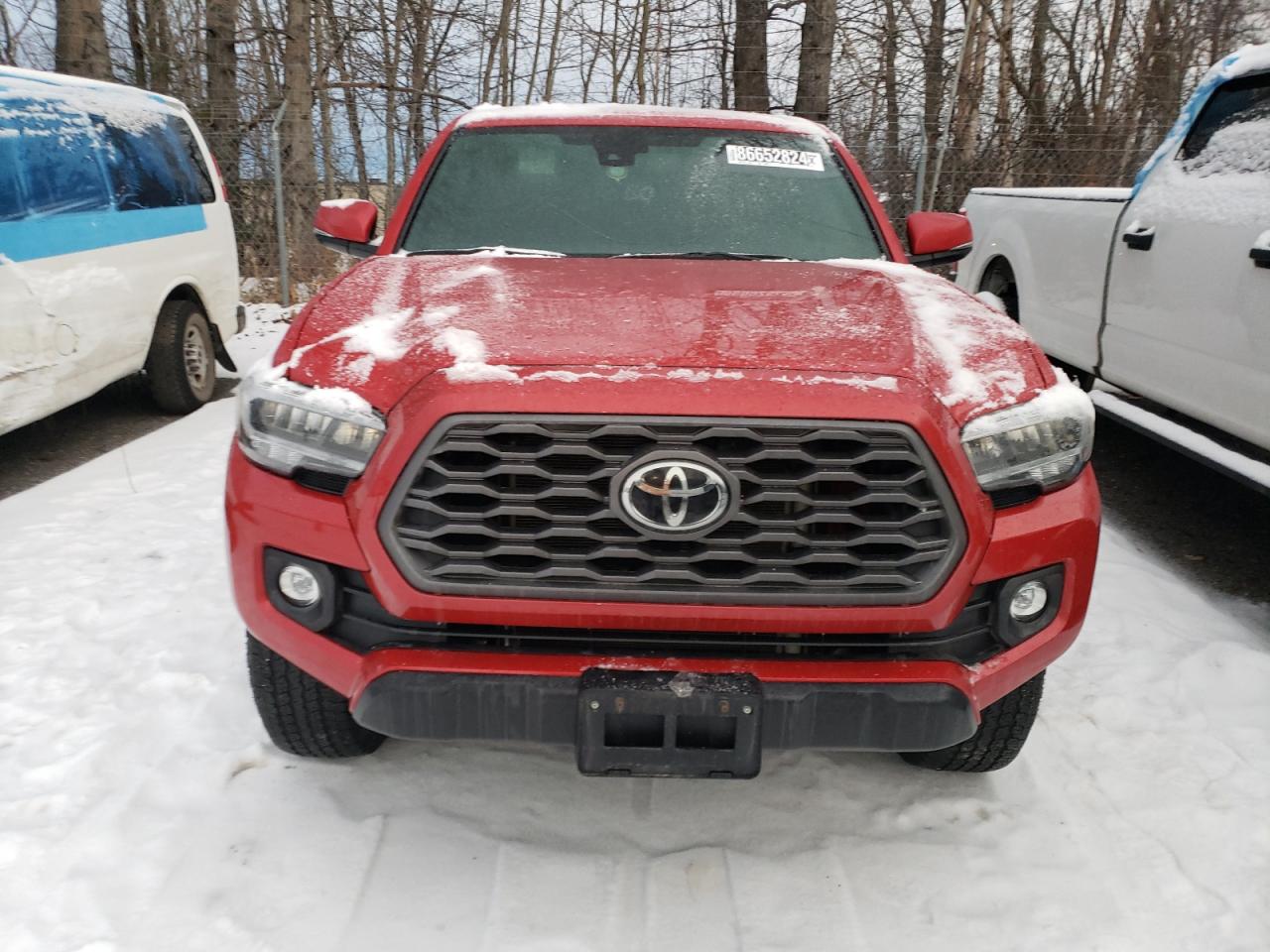 2022 Toyota Tacoma VIN 3TMCZ5ANXNM480031 Copart auction photo, normal wear damage thumbnail 5