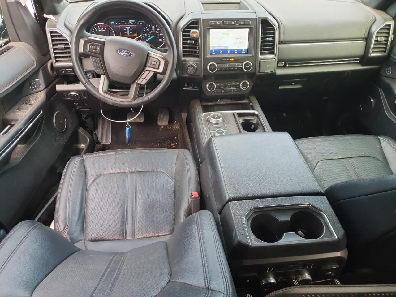 2021 Ford Expedition VIN 1FMJK2AT0MEA62831 Copart auction photo, side / front end damage thumbnail 8