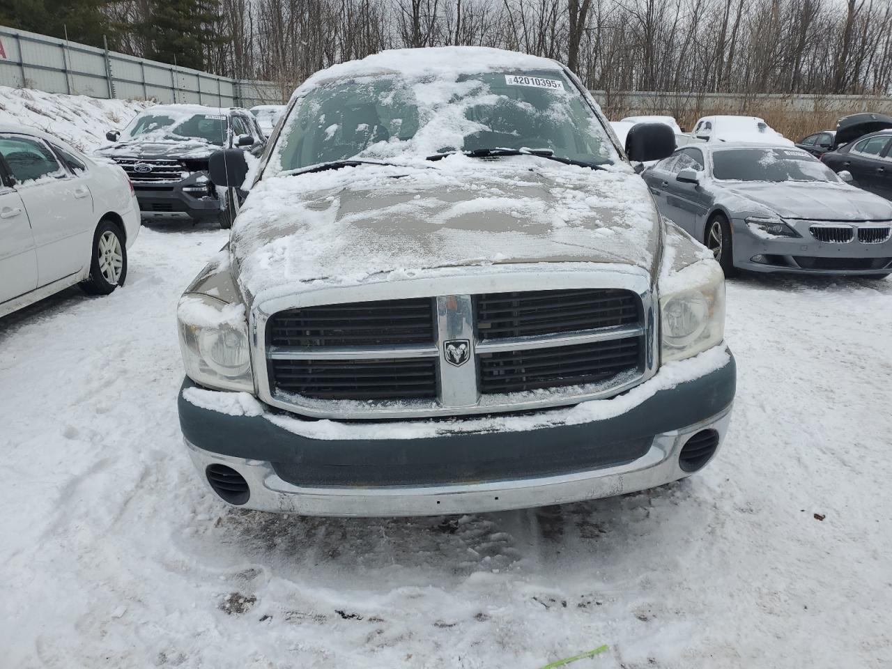 2008 Dodge RAM VIN 1D7HU182X8J179274 Copart auction photo, front end / rear end damage thumbnail 5
