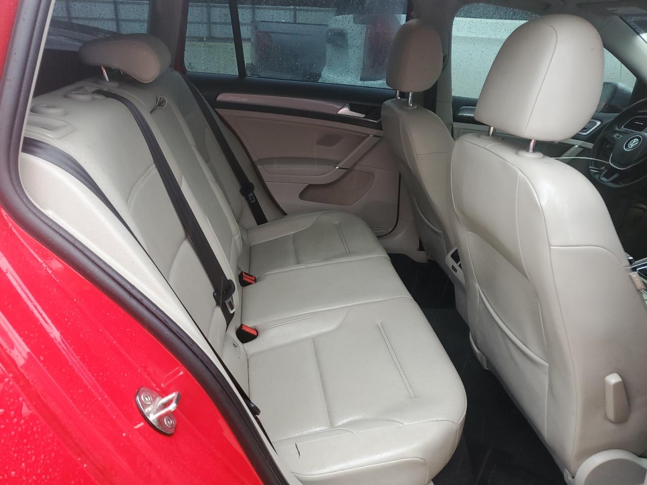 2019 Volkswagen Golf VIN 3VWH17AU5KM524543 Copart auction photo, water/flood damage thumbnail 10