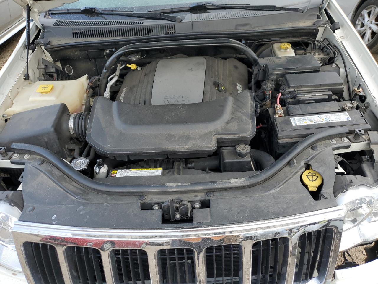2010 Jeep Grand Cherokee VIN 1J4RR5GT2AC114294 Copart auction photo, rear end / front end damage thumbnail 11