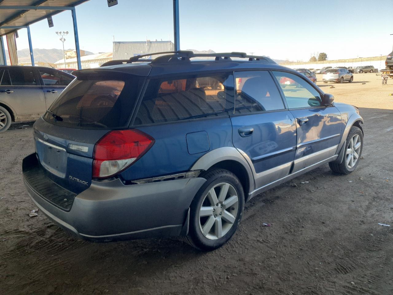 2008 Subaru Outback VIN 4S4BP62C787362162 Copart auction photo, front end / side damage thumbnail 3
