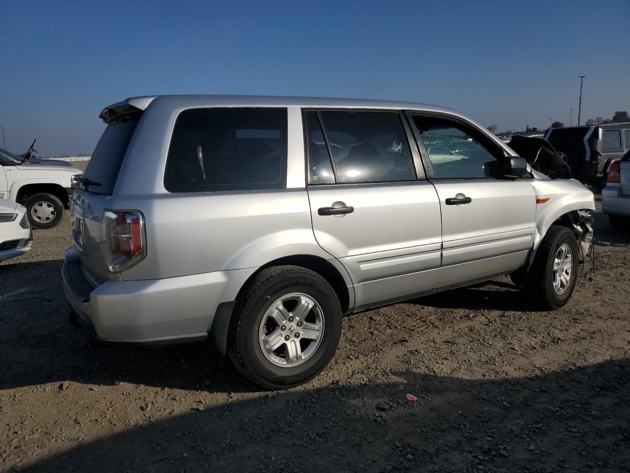 2006 Honda Pilot VIN 5FNYF28106B023878 Copart auction photo, front end damage thumbnail 3
