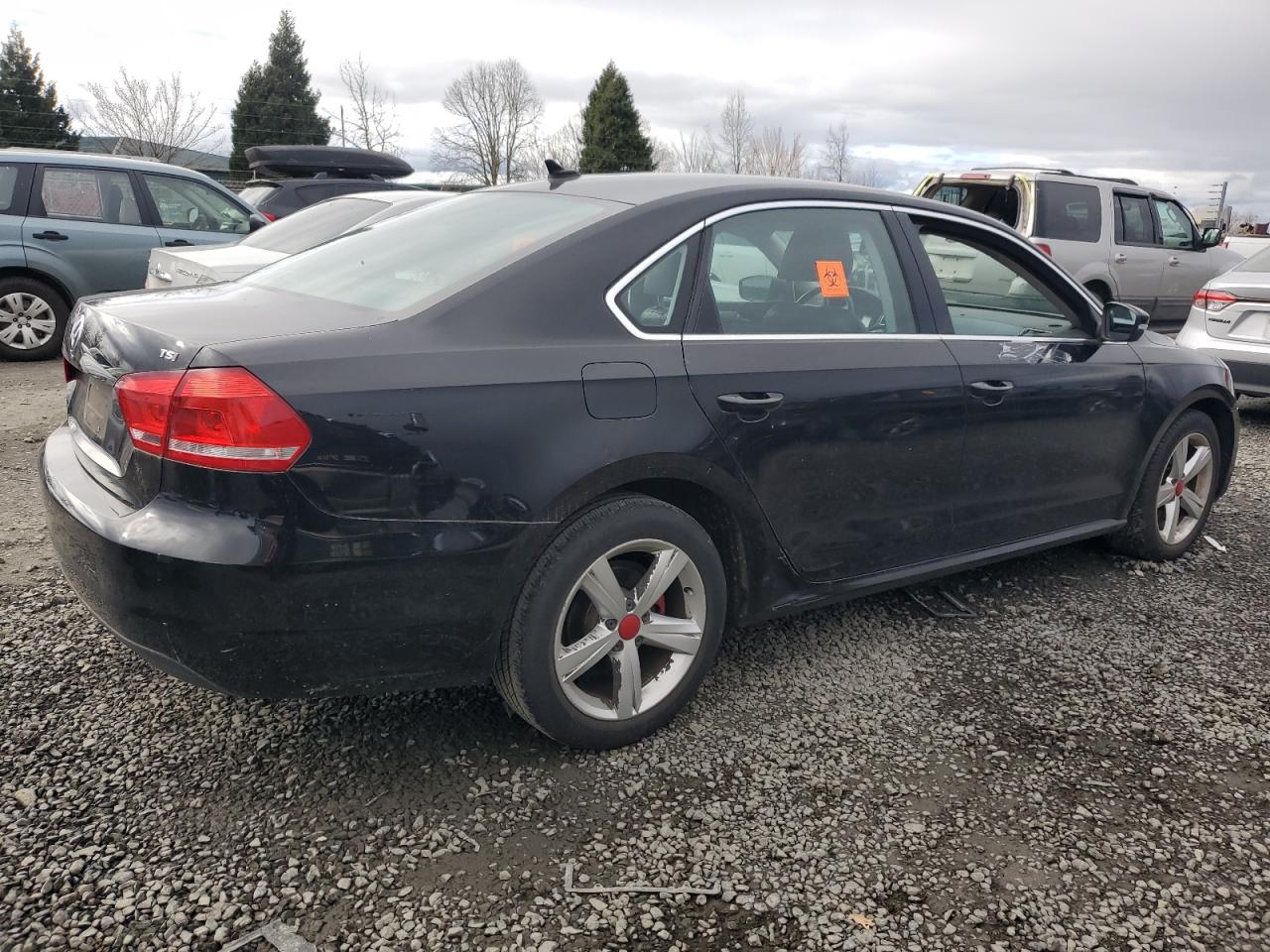 2015 Volkswagen Passat VIN 1VWAT7A37FC078308 Copart auction photo, vandalism damage thumbnail 3