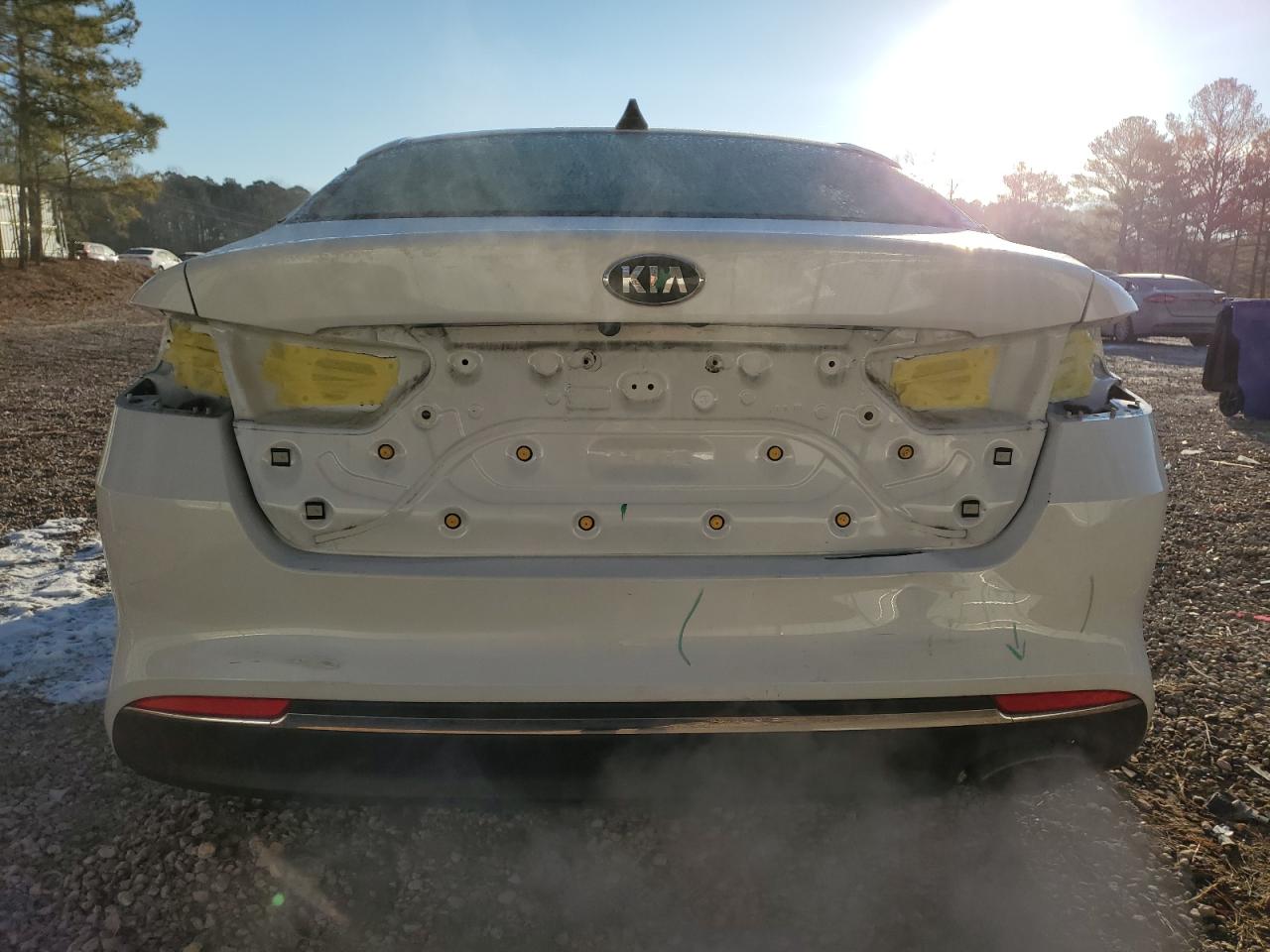 2016 KIA Optima VIN 5XXGU4L39GG080679 Copart auction photo, rear end damage thumbnail 6