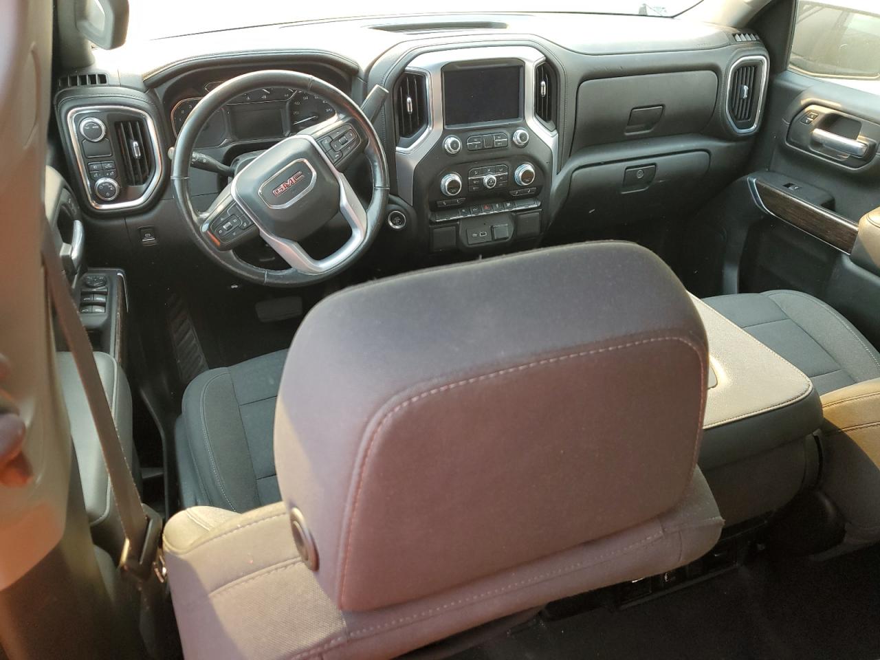 2021 GMC Sierra VIN 1GTR8CED4MZ324180 Copart auction photo, vandalism damage thumbnail 8