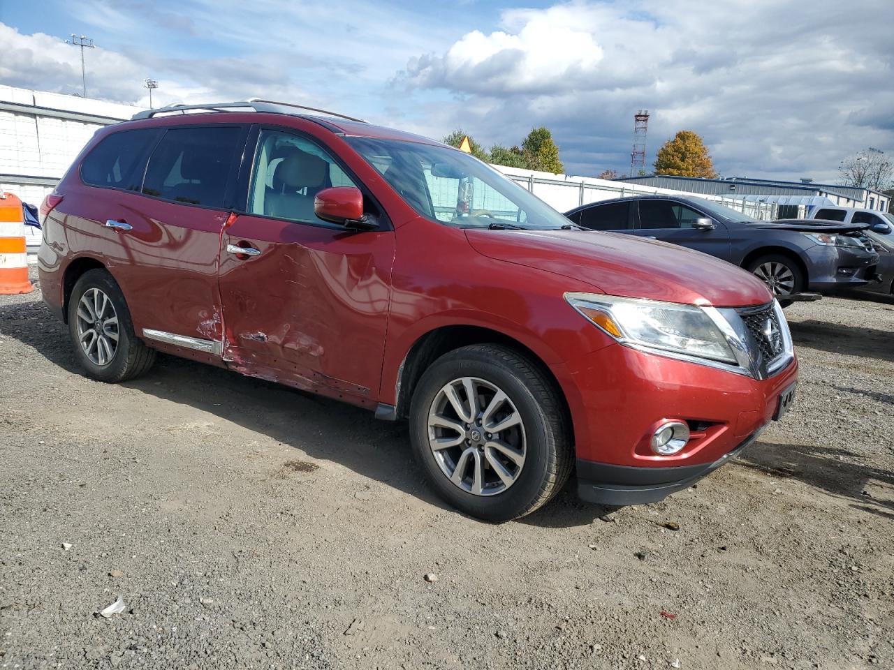 2013 Nissan Pathfinder VIN 5N1AR2MMXDC612466 Copart auction photo, side / minor dent/scratches damage thumbnail 4
