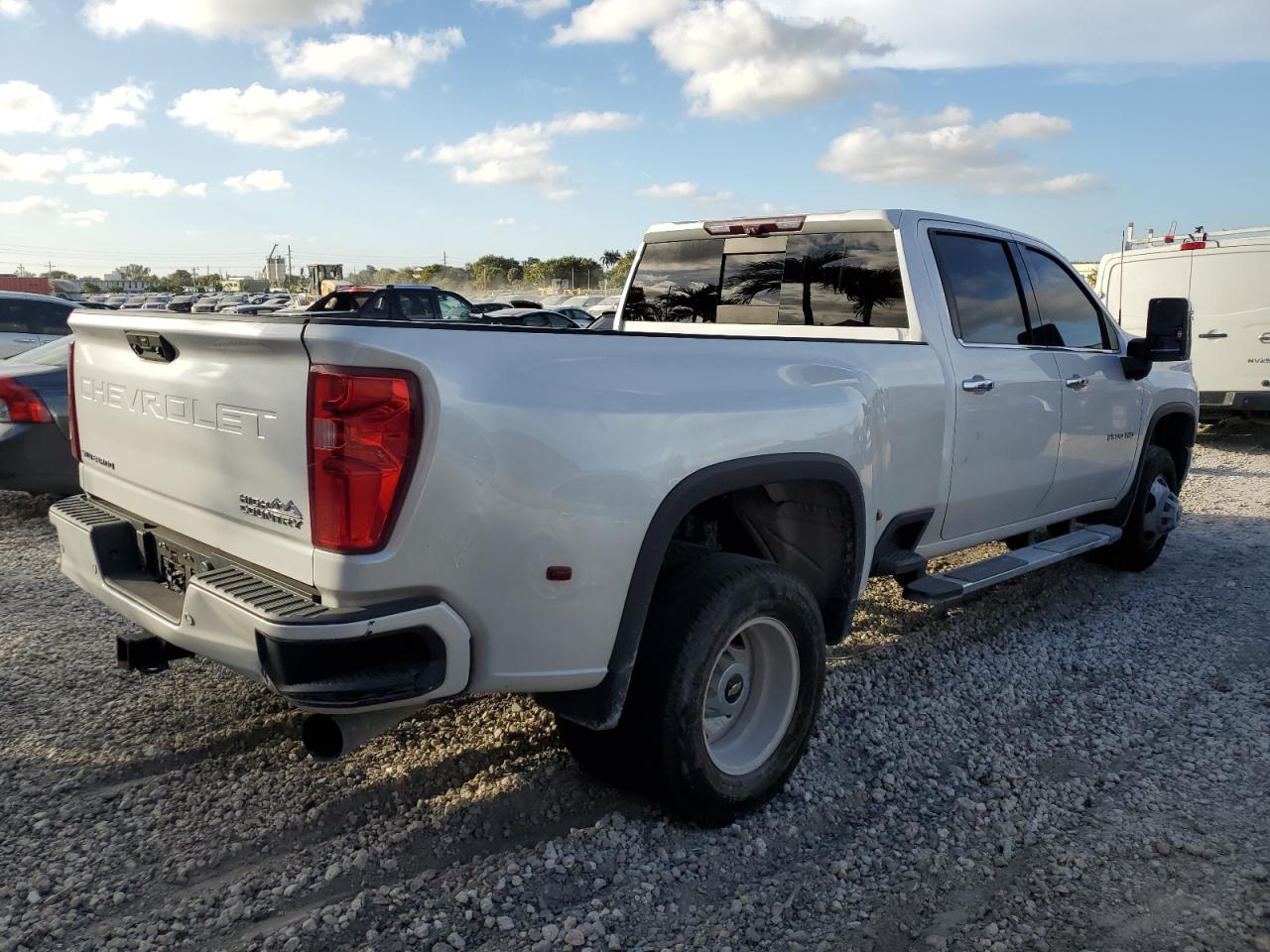 2020 Chevrolet Silverado VIN 1GC4YVEY0LF292045 Copart auction photo, side damage thumbnail 3
