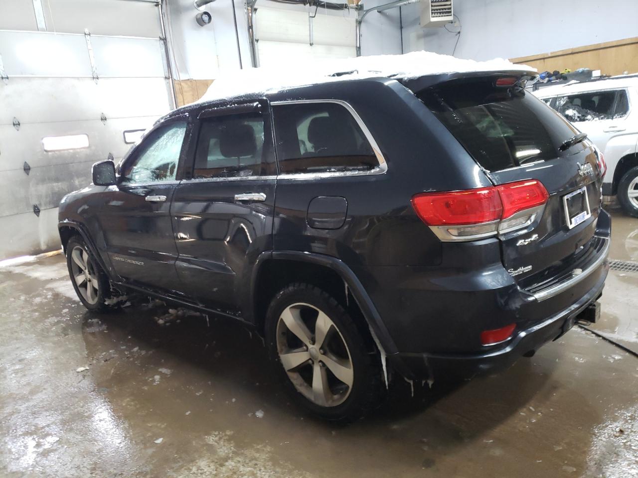 2014 Jeep Grand Cherokee VIN 1C4RJFCG8EC260233 Copart auction photo, front end / minor dent/scratches damage thumbnail 2