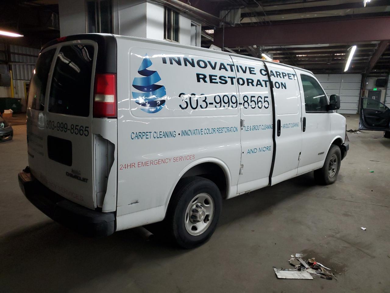 2003 Chevrolet Express VIN 1GCGG25U831113646 Copart auction photo, hail damage thumbnail 3