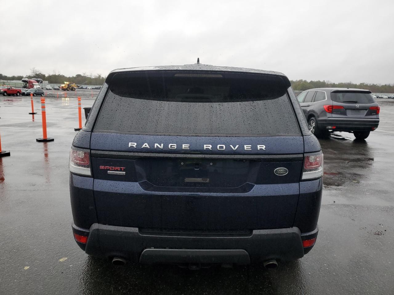 2016 Land Rover Range Rover VIN SALWV2EF9GA590829 Copart auction photo, front end / minor dent/scratches damage thumbnail 6