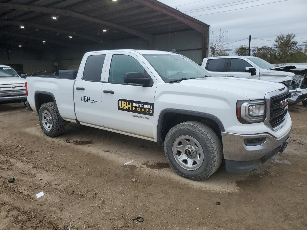 2017 GMC Sierra VIN 1GTR1LEC1HZ267048 Copart auction photo, mechanical / minor dent/scratches damage thumbnail 4